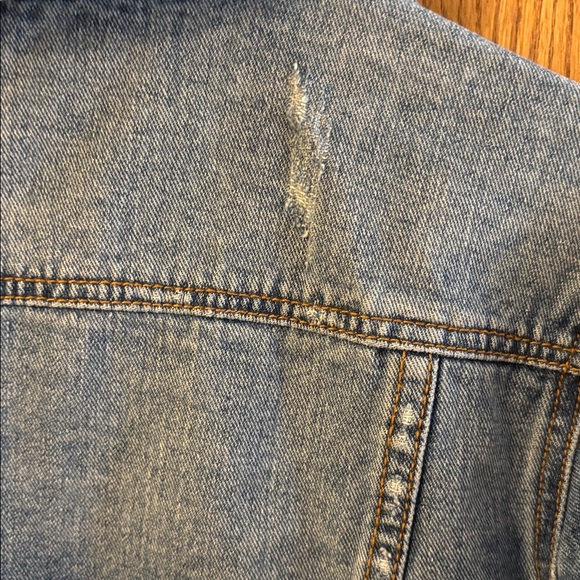 Wishlist Lightly distressed Blue Denim Jacket - Picture 6 of 9